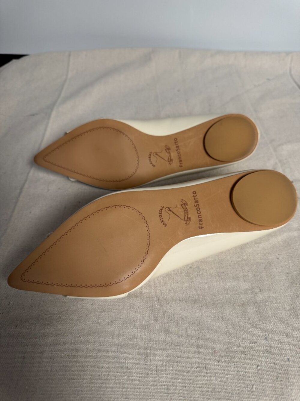 NEW Franco Sarto Women's Hayes Flats Cream Ivory Gold Buckle Pointed Toe 7.5M - Picture 5 of 7
